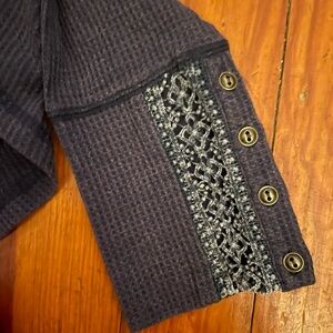 Women’s sweater